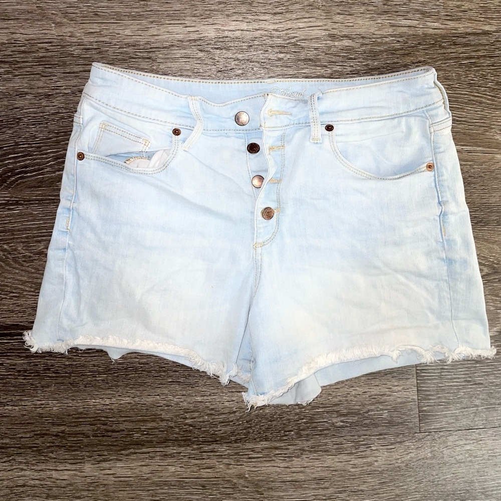 Women’s shorts
